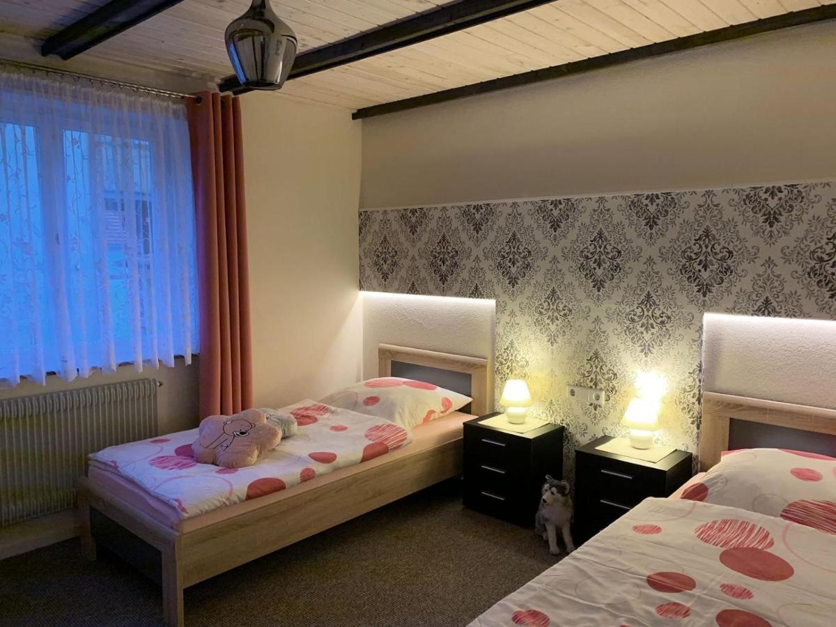 Ferienwohnung Bullentaele Albstadt Exterior foto
